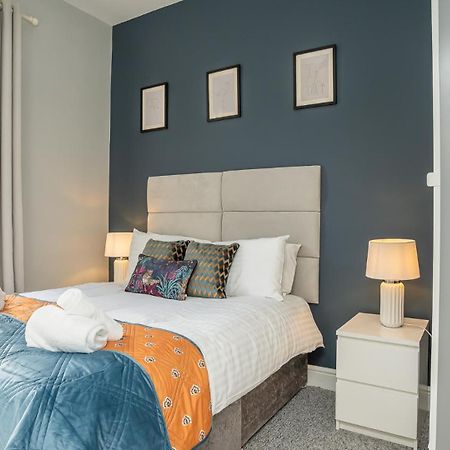 2 Bdr & 1 Bdr Apartments At Queens Uni By Belfast City Breaks Esterno foto