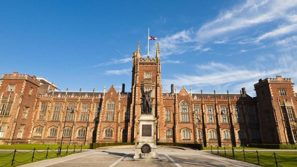 2 Bdr & 1 Bdr Apartments At Queens Uni By Belfast City Breaks Esterno foto