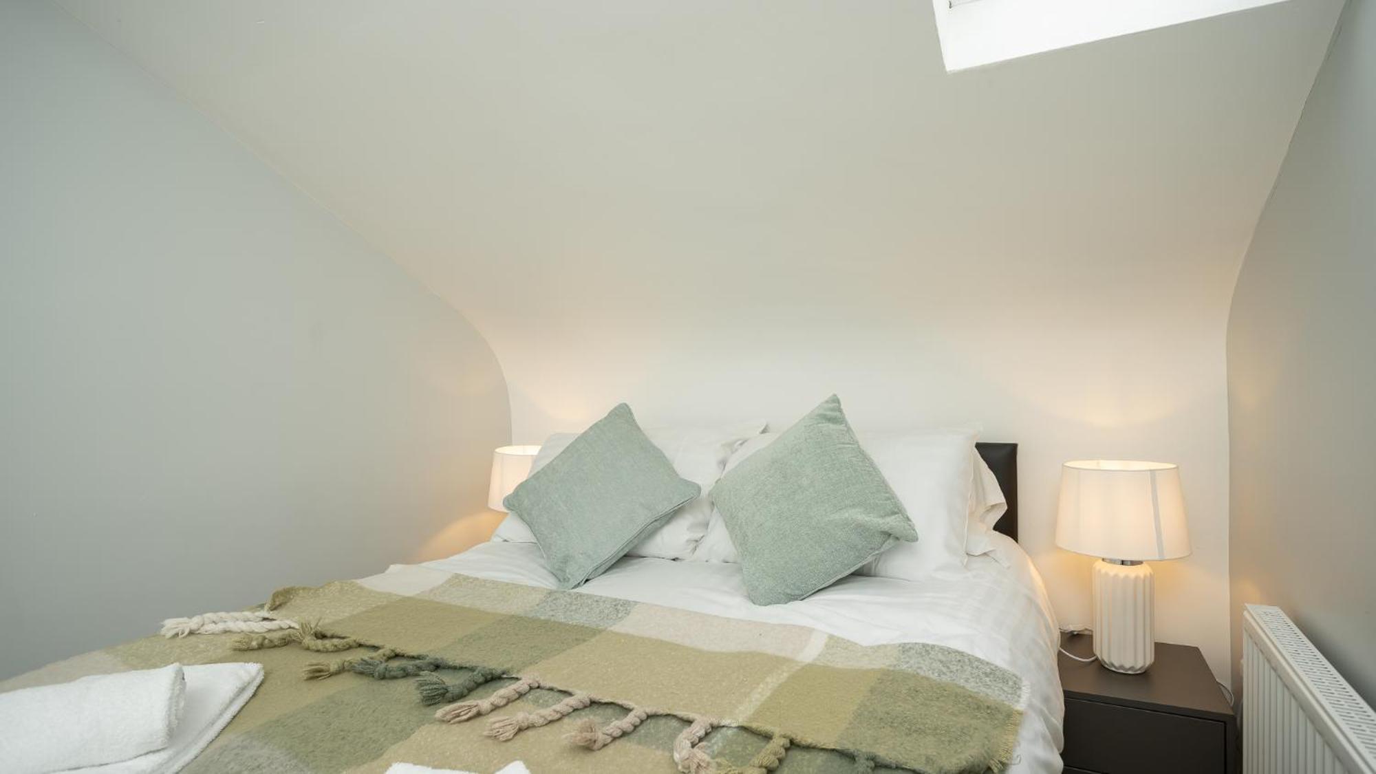 2 Bdr & 1 Bdr Apartments At Queens Uni By Belfast City Breaks Esterno foto