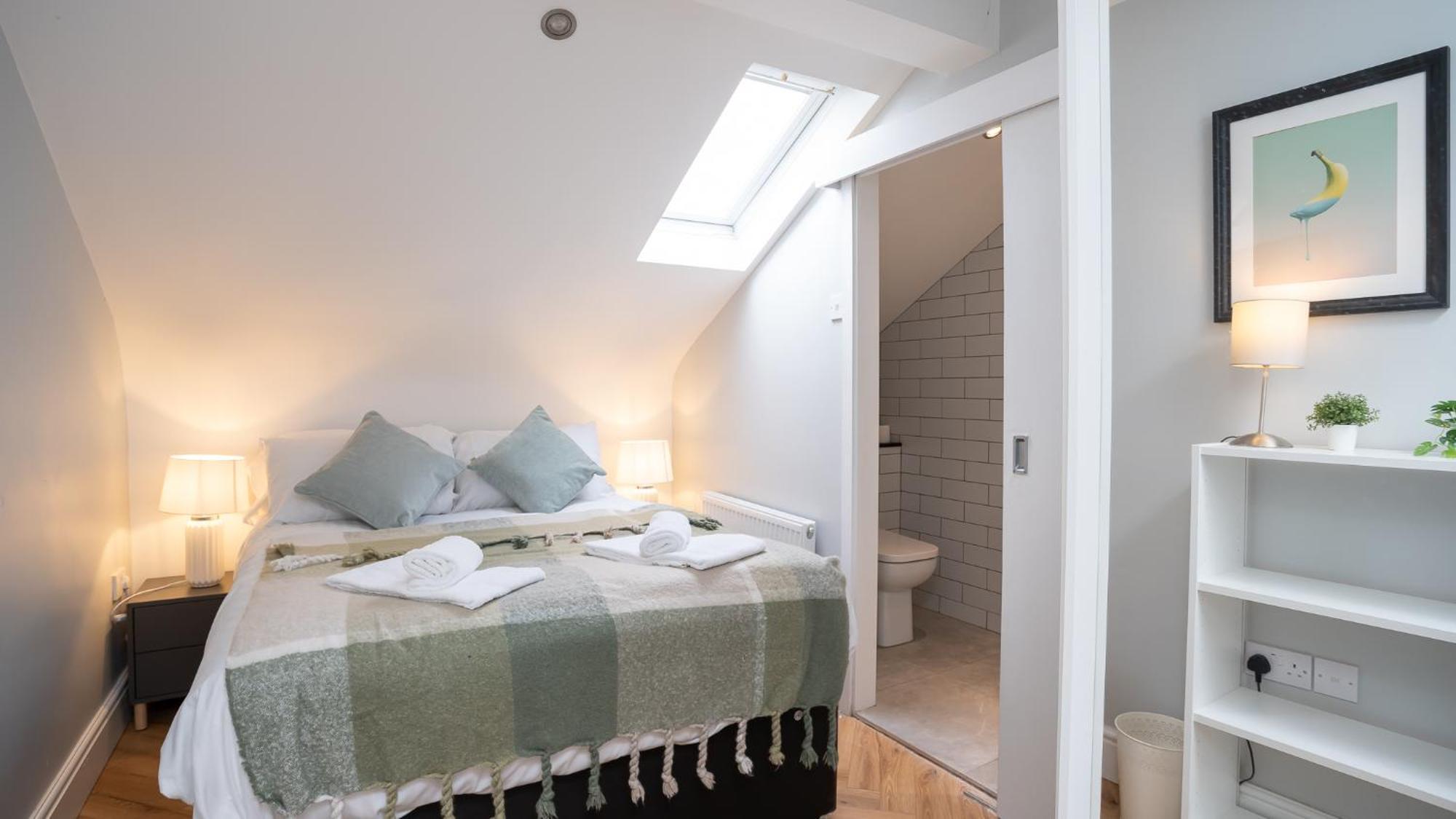 2 Bdr & 1 Bdr Apartments At Queens Uni By Belfast City Breaks Camera foto